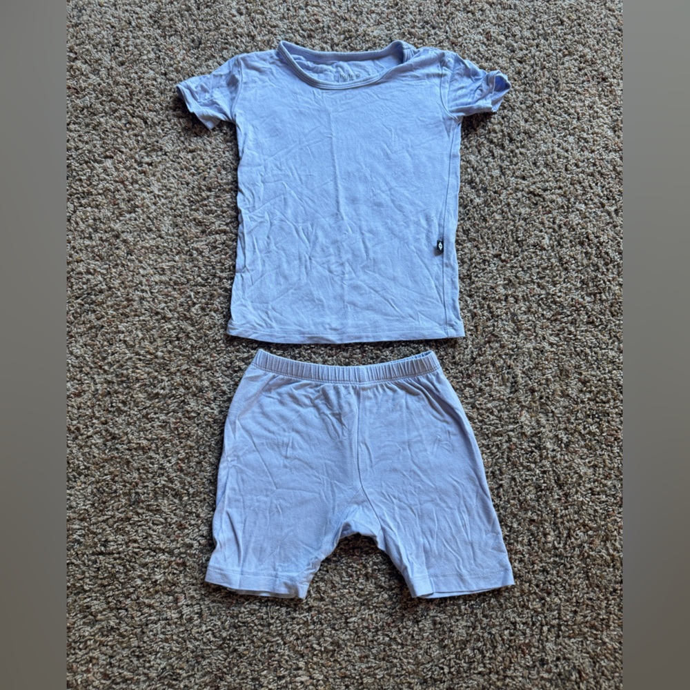 Kyte baby periwinkle shorts pajamas set 3T